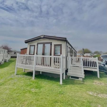 Norfolk Caravan Staycation Pet Friendly Belton with Browston Экстерьер фото